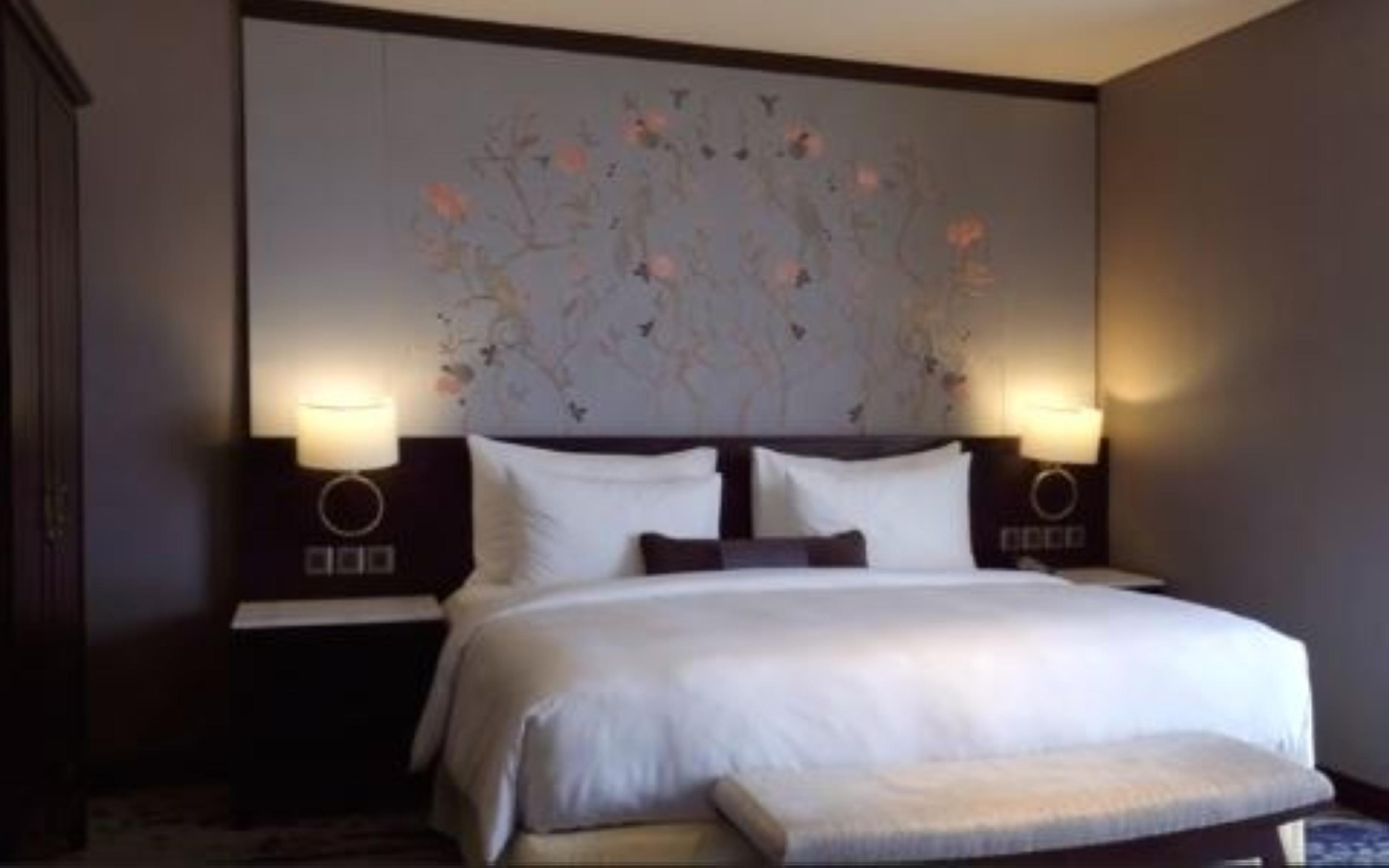 Vasa Hotel Surabaya Exteriör bild