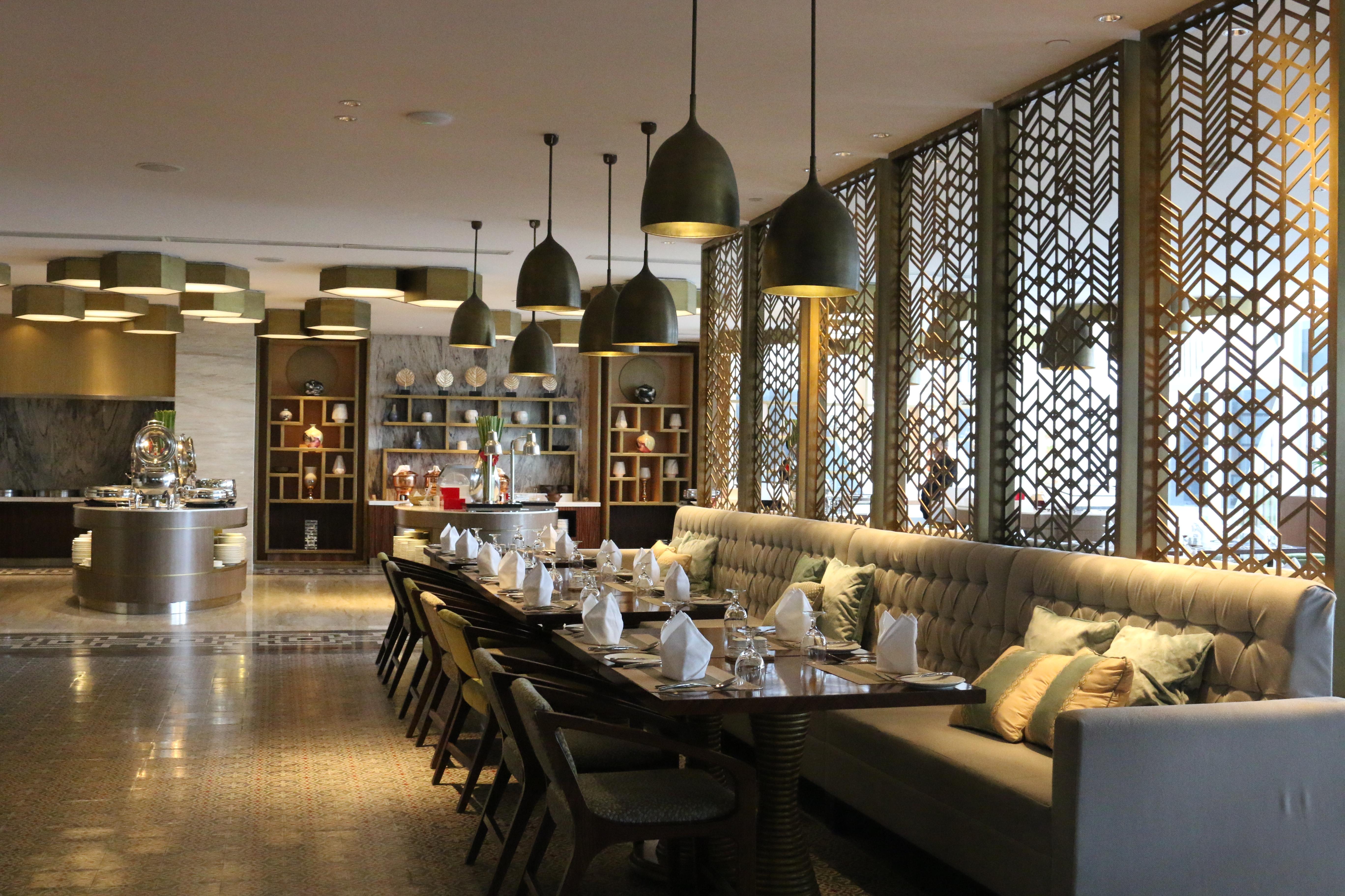 Vasa Hotel Surabaya Exteriör bild